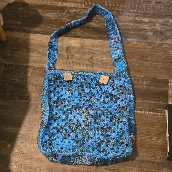 None Bags Handcraftedcrocheted Plarn Cross Body Tote Bag